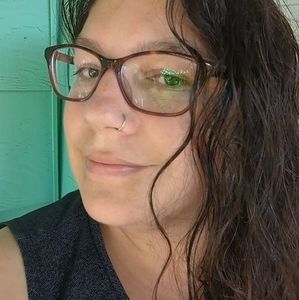 Meet your Posher, Tanya